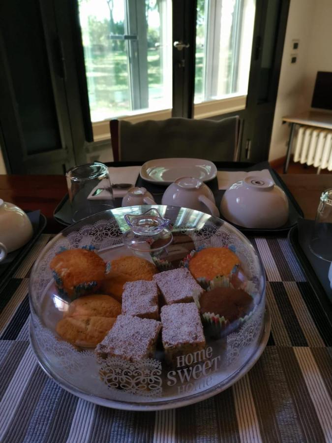 Casa Flosa Room & Breakfast Medicina  Esterno foto