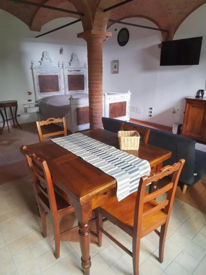 Casa Flosa Room & Breakfast Medicina  Esterno foto